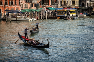 Gondolas 