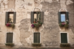 Six Windows 